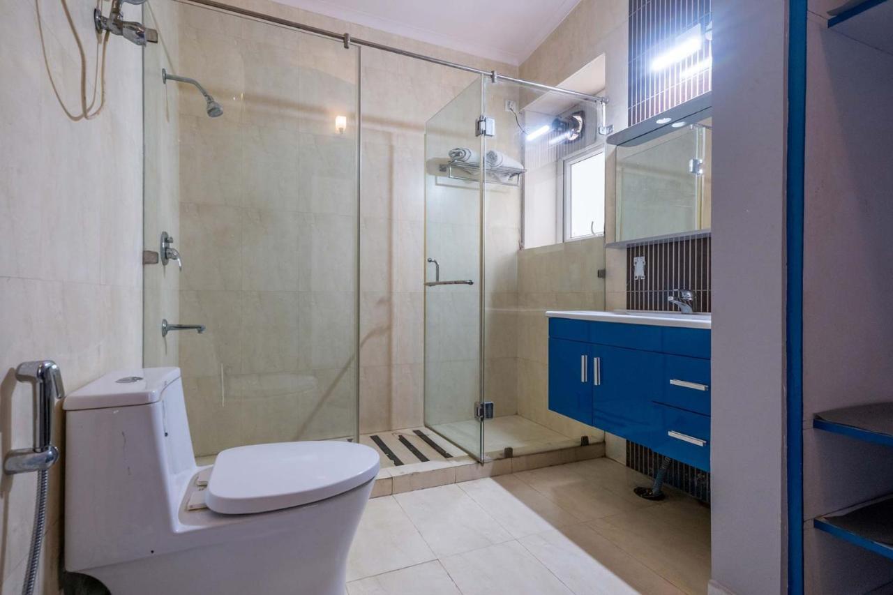 Stayvista At The Banyan Abode With Pool Table, Pet Friendly & Outdoor Pool Manesar Exteriör bild